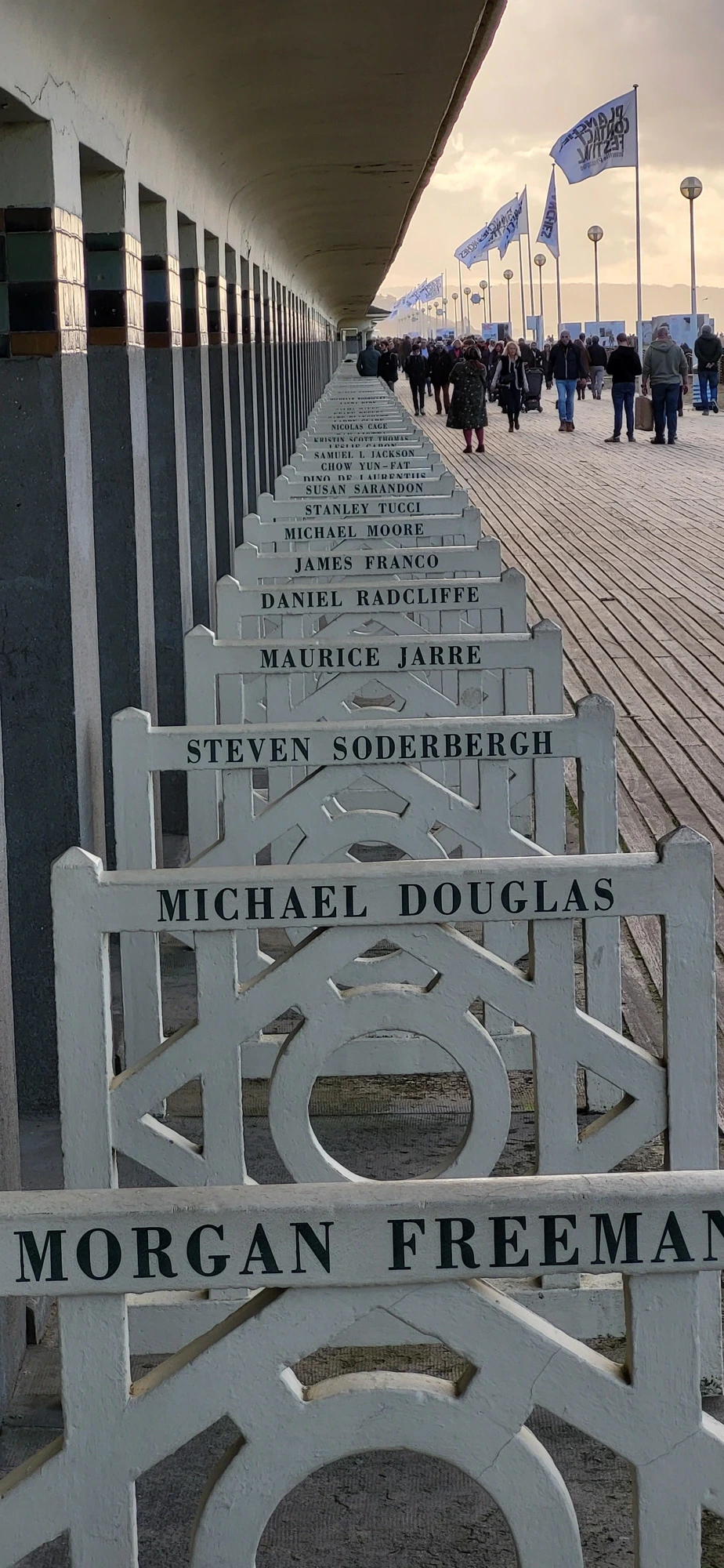 Les Planches, allée des stars